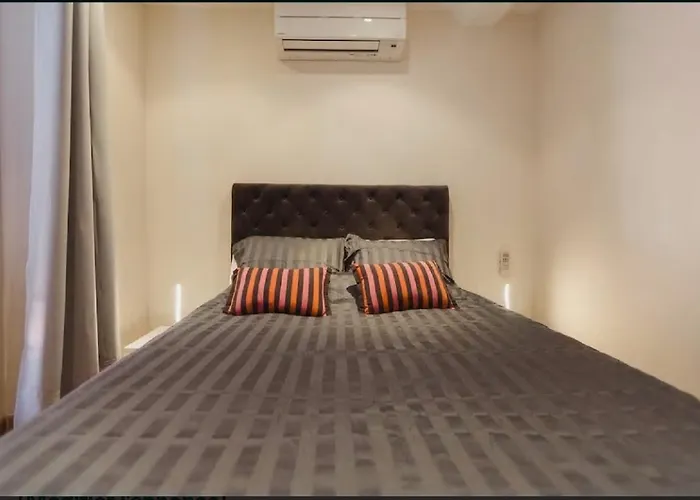 Nice Renting - Colonna - Best Place In Nice Old Town