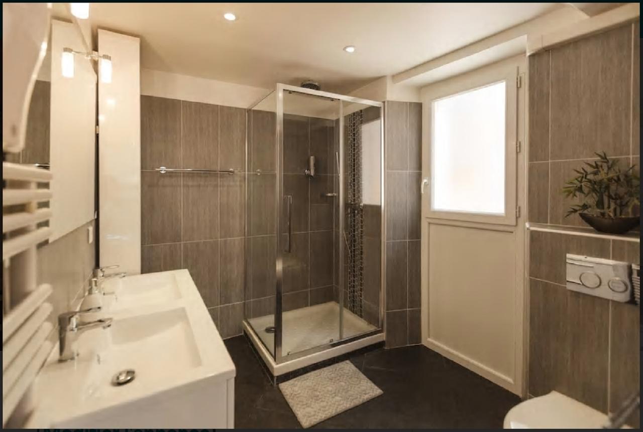 Appartamento Renting - Colonna - Place In Old Town *